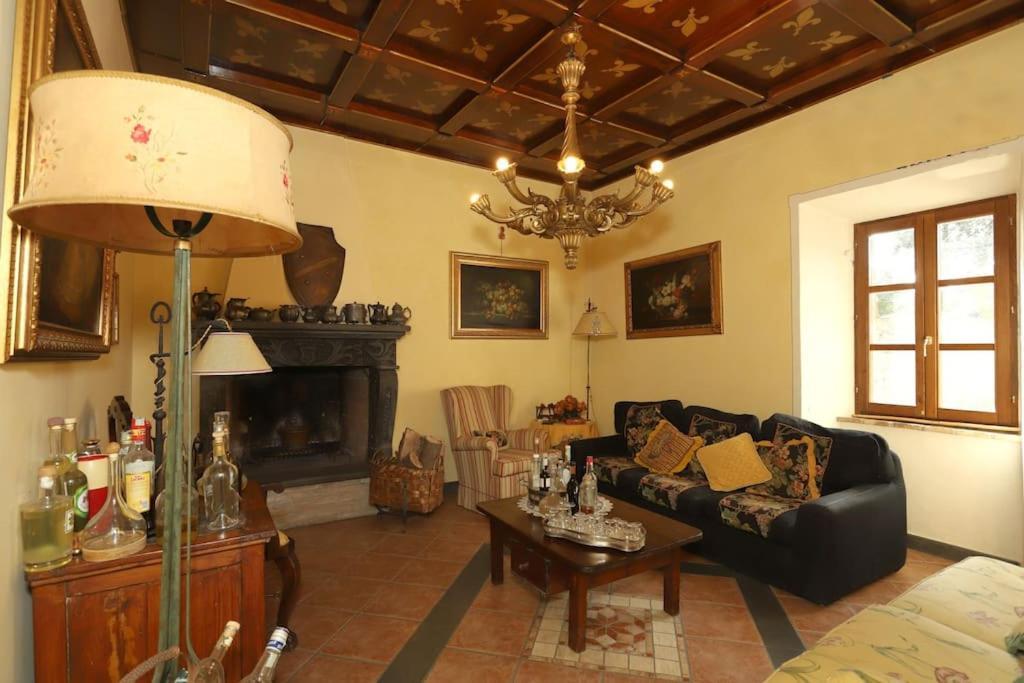 La Residenza Del Cardinale Villa Vaiano  Bagian luar foto